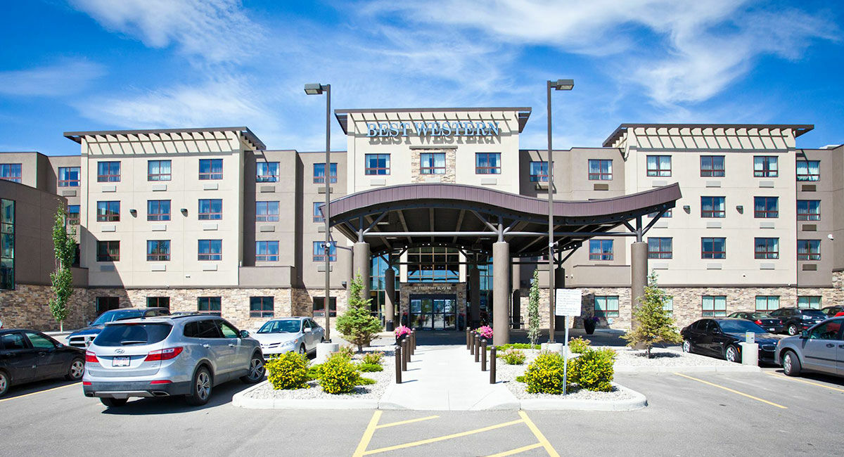 Best Western Premier Freeport Inn Calgary Airport Екстериор снимка